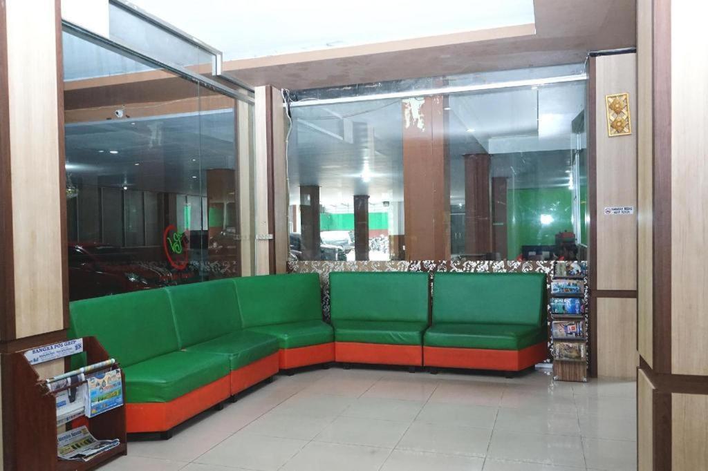 Grand Vella Hotel Pangkal Pinang Exterior foto